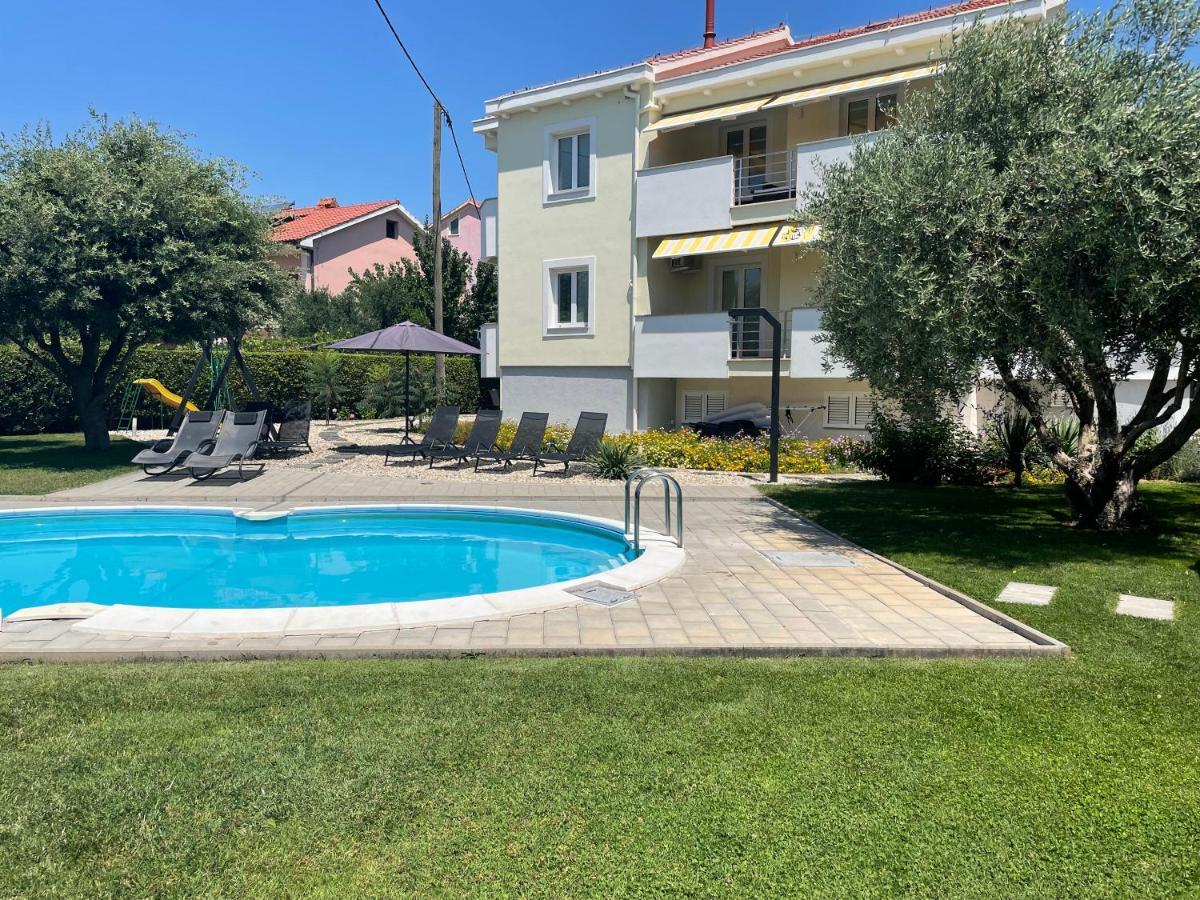 Sunny Apartments Затон Экстерьер фото